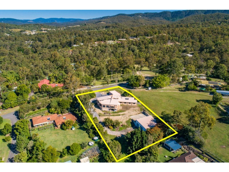 117-119 Country Crescent, Nerang QLD 4211