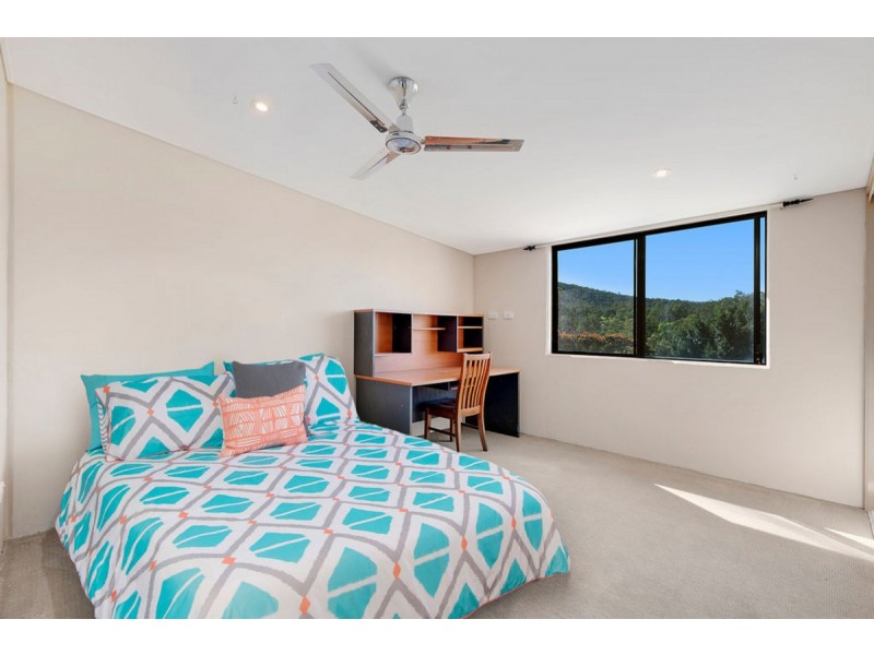 117-119 Country Crescent, Nerang QLD 4211