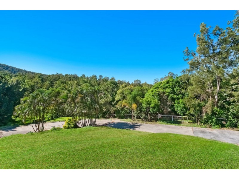 117-119 Country Crescent, Nerang QLD 4211