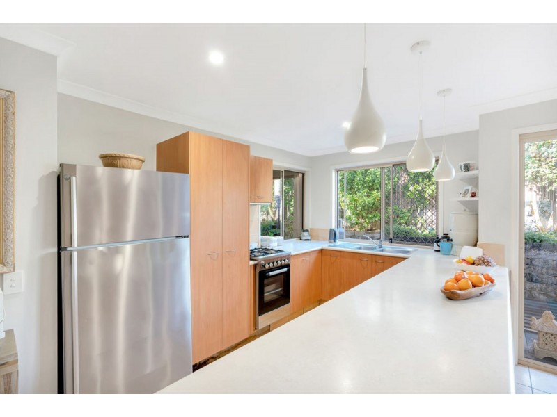 16 Kowhai Place, Nerang QLD 4211
