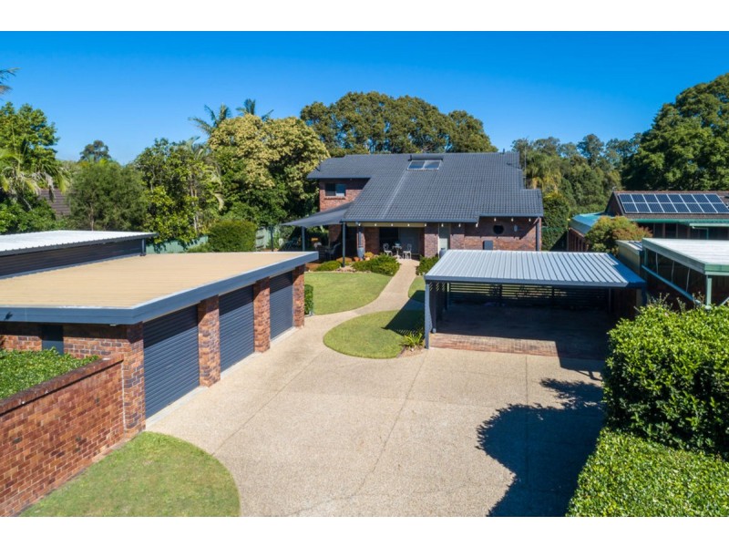 13 Nerang River Drive, Nerang QLD 4211