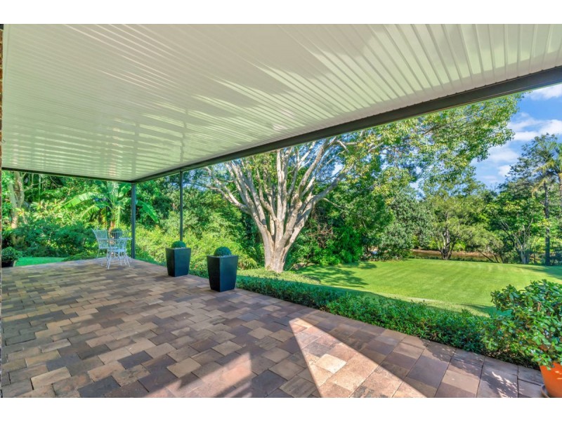 13 Nerang River Drive, Nerang QLD 4211
