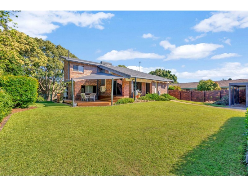 13 Nerang River Drive, Nerang QLD 4211