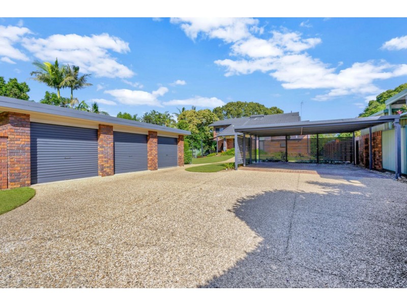 13 Nerang River Drive, Nerang QLD 4211
