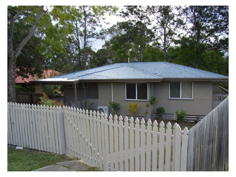 8 Wundowie Street, Nerang QLD 4211