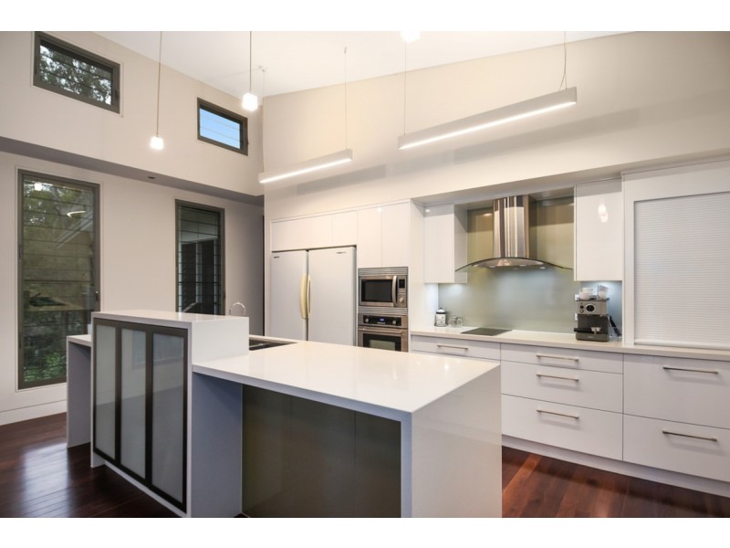 1/200 Crane Crescent, Nerang QLD 4211