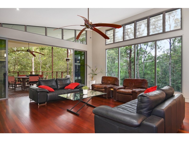 1/200 Crane Crescent, Nerang QLD 4211