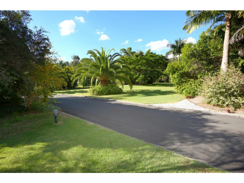 3 Waldorf Place, Maudsland QLD 4210