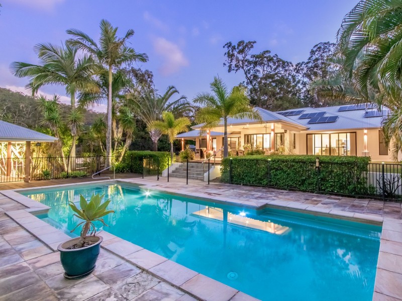 3 Waldorf Place, Maudsland QLD 4210