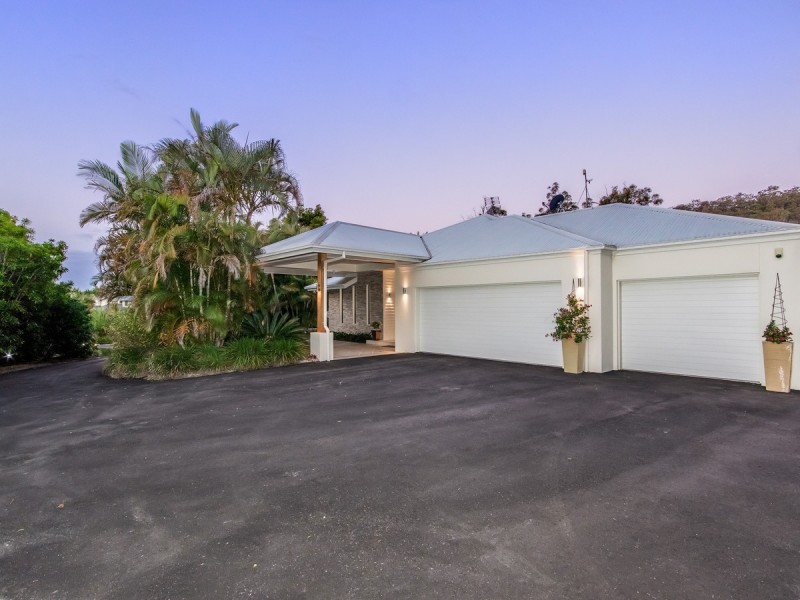 3 Waldorf Place, Maudsland QLD 4210