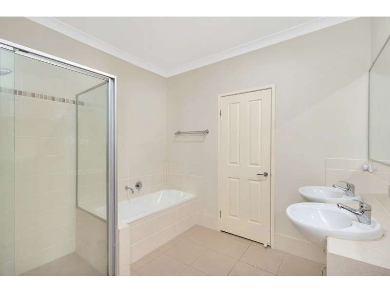 22 Wings Road, Upper Coomera QLD 4209