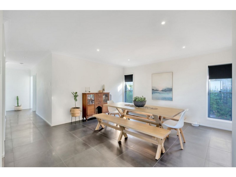 19 John Francis Drive, Carrara QLD 4211