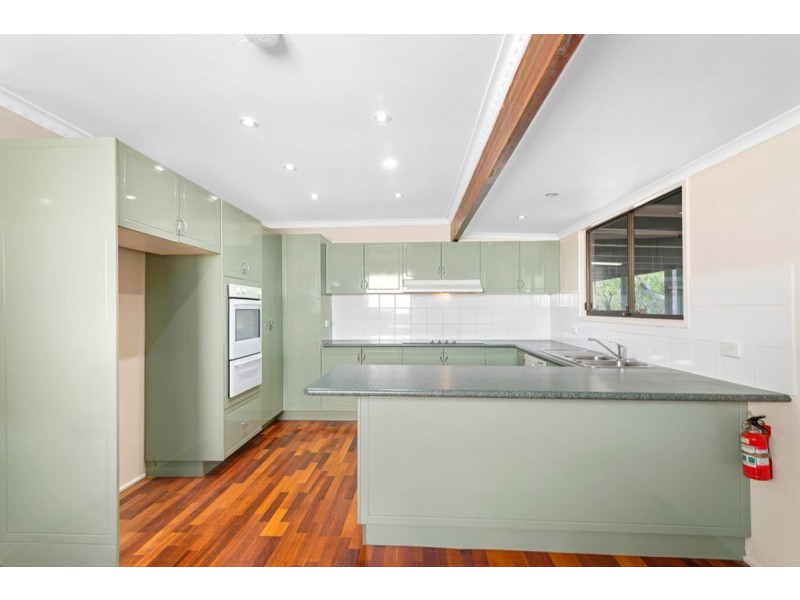 16 Eureka Crescent, Nerang QLD 4211