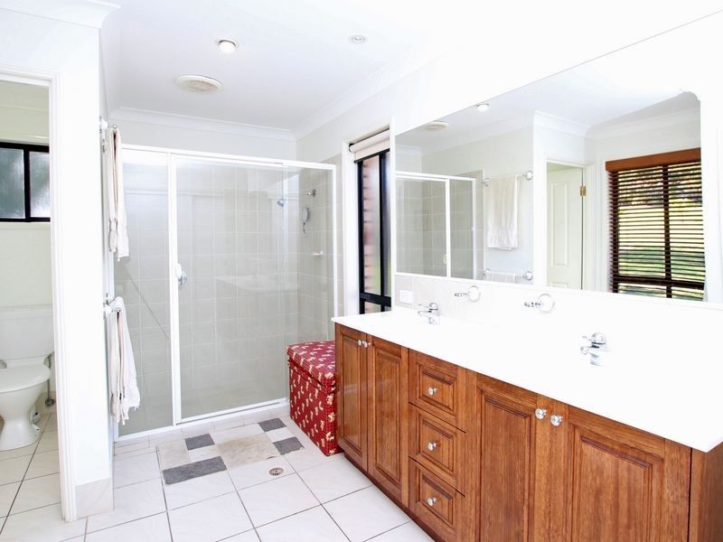 7 Brookfield Court, Nerang QLD 4211