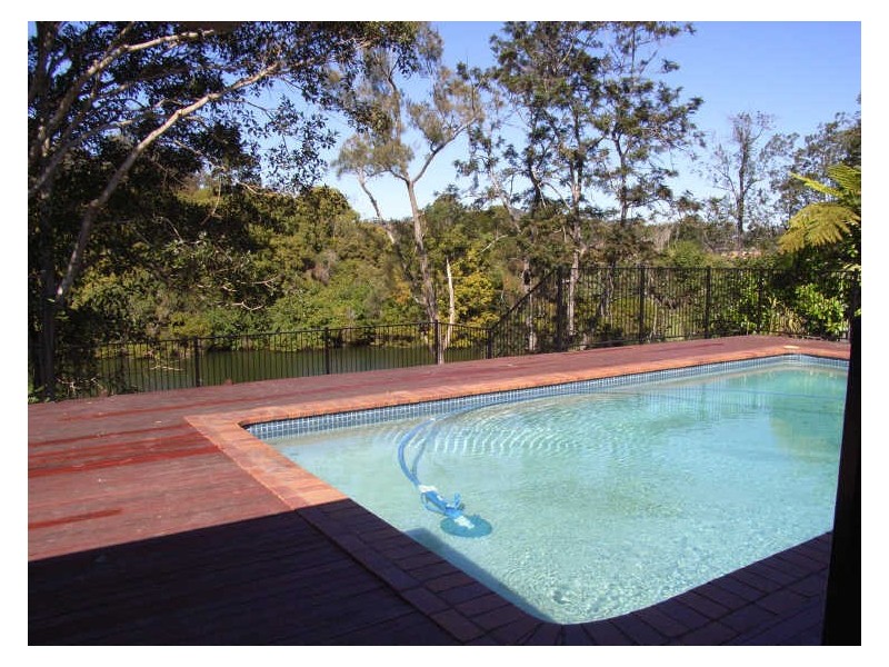 53 Nerang River Drive, Nerang QLD 4211