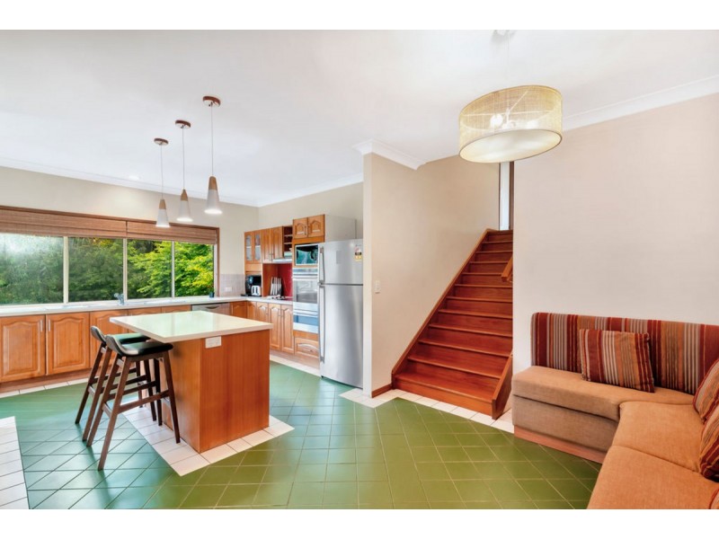 20 Stonehaven Place, Highland Park QLD 4211