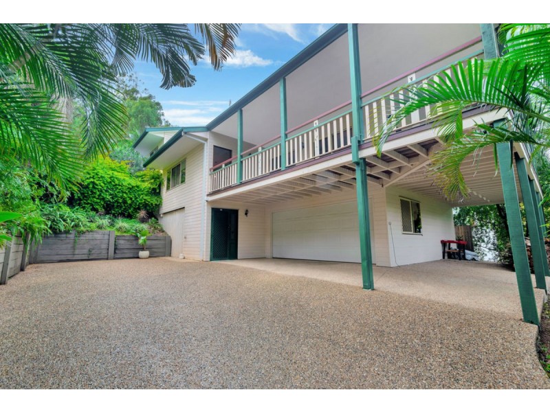 20 Stonehaven Place, Highland Park QLD 4211