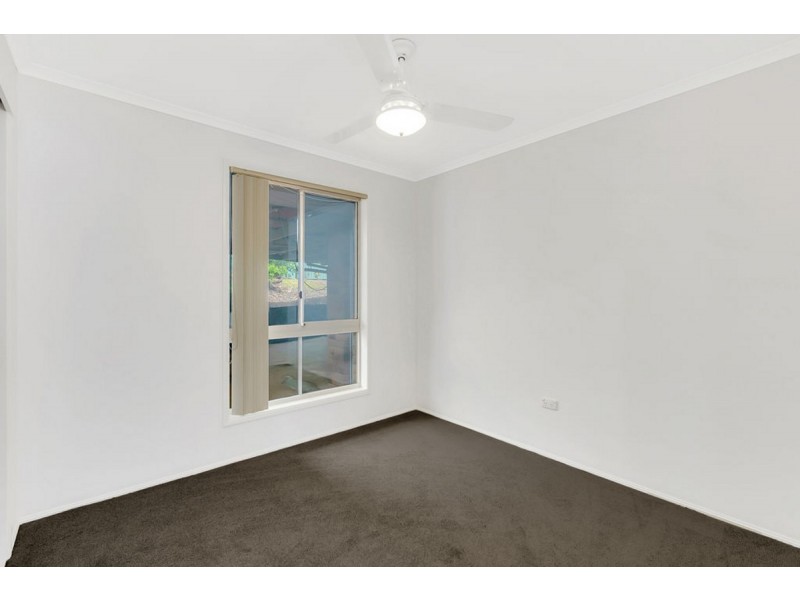 5 Minugh Court, Carrara QLD 4211