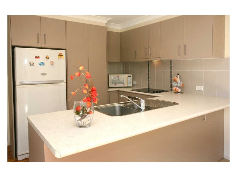 8 Marrantin Court, Carrara QLD 4211