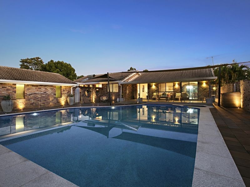 31 Nerang River Drive, Nerang QLD 4211