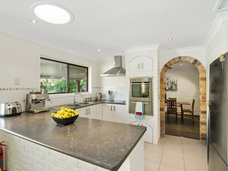 31 Nerang River Drive, Nerang QLD 4211