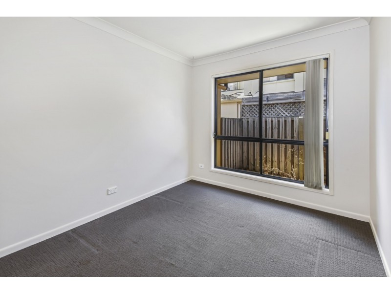 42 Riverwood Drive, Ashmore QLD 4214