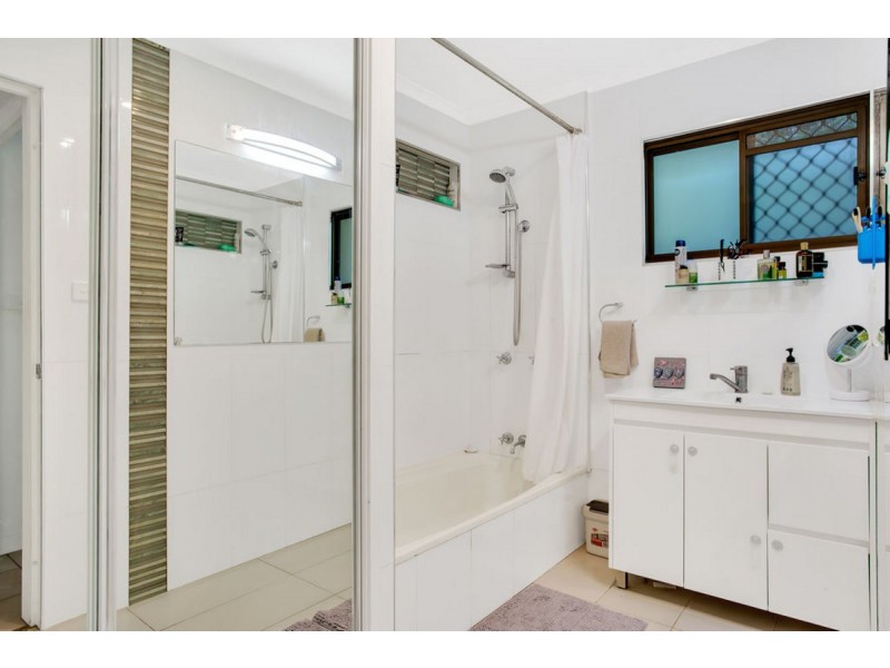 55 Tallai Road, Tallai QLD 4213