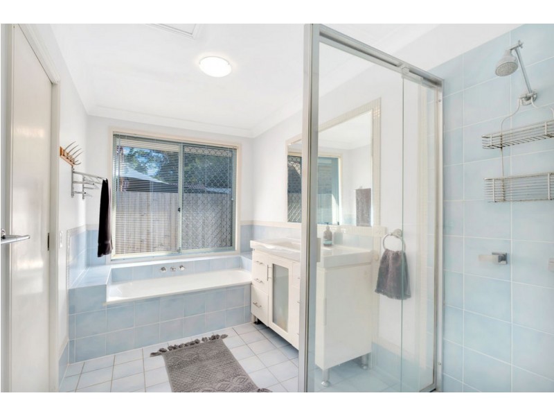 24 Michelmore Road, Carrara QLD 4211