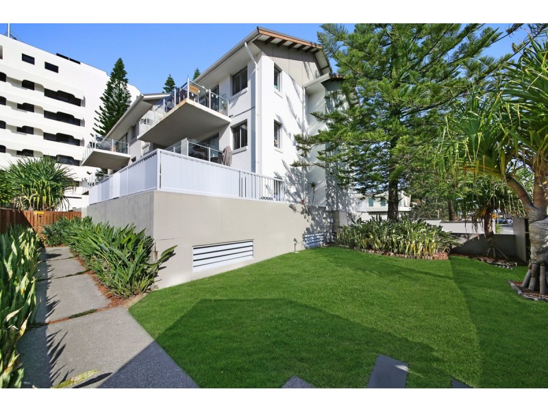 2/21 Albatross Avenue, Mermaid Beach QLD 4218