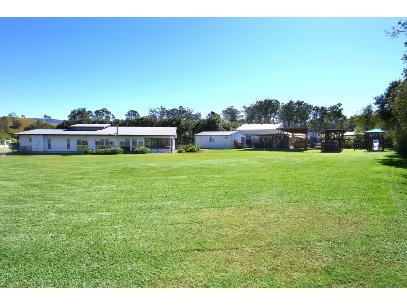 6 Creek Flat Road, Mount Nathan QLD 4211