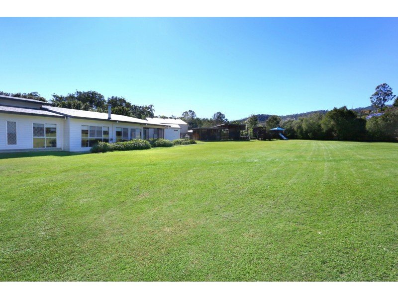 6 Creek Flat Road, Mount Nathan QLD 4211