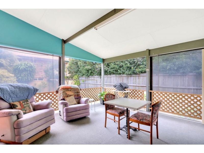 5 Brookside Road, Labrador QLD 4215