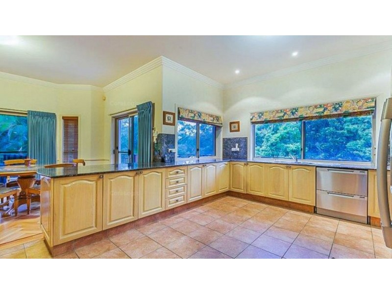 222 Crane Crescent, Nerang QLD 4211