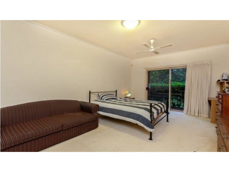 222 Crane Crescent, Nerang QLD 4211