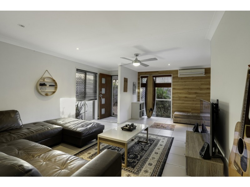 4 Olmo Court, Nerang QLD 4211