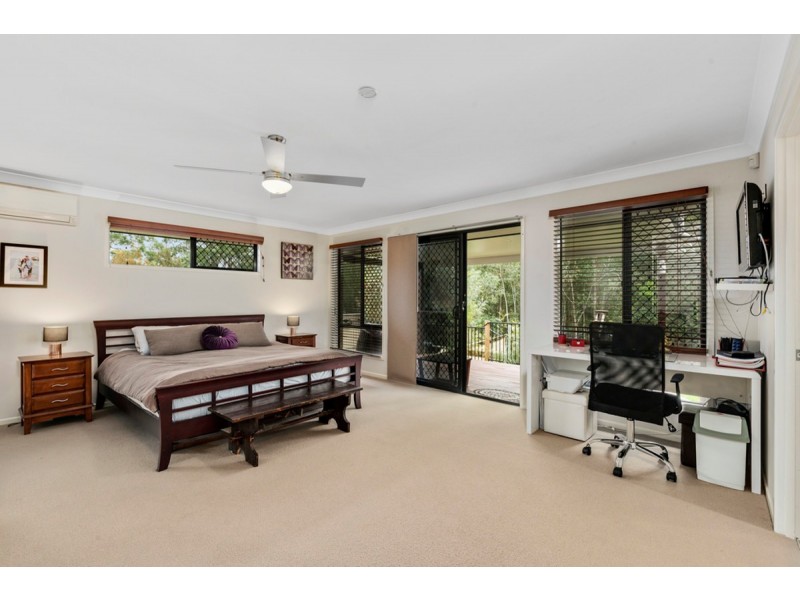 8 Pitta Court, Gilston QLD 4211