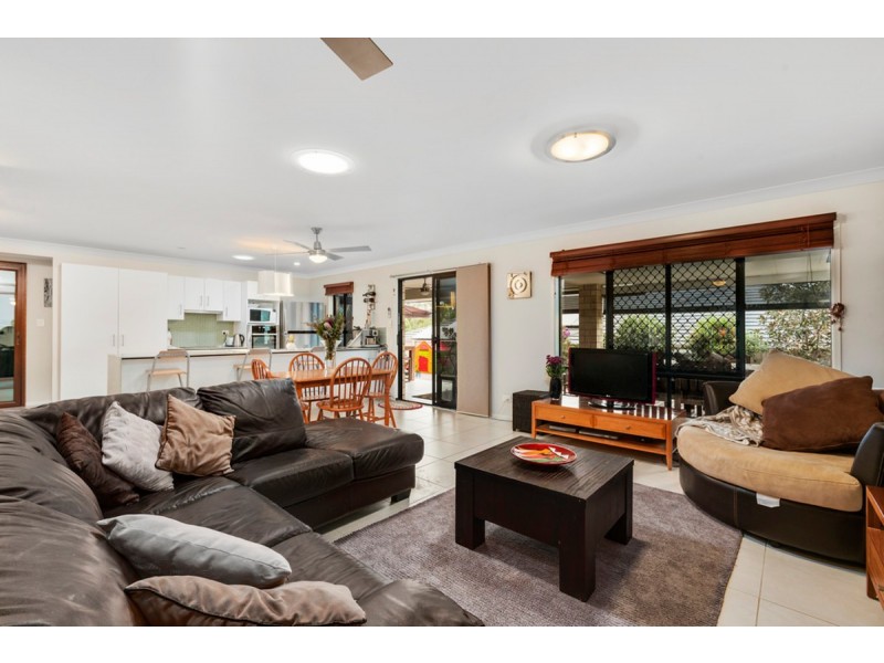 8 Pitta Court, Gilston QLD 4211