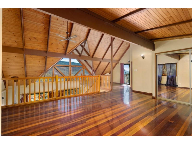 42 Duncan Street, Canungra QLD 4275