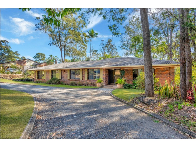 12 Josephine Terrace, Highland Park QLD 4211