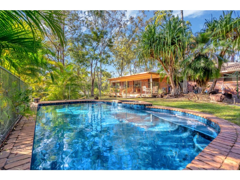 12 Josephine Terrace, Highland Park QLD 4211