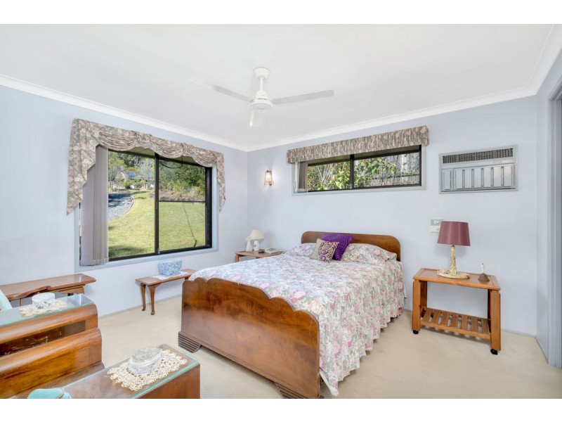 12 Josephine Terrace, Highland Park QLD 4211