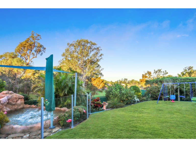 64 Delta Cove Drive, Worongary QLD 4213