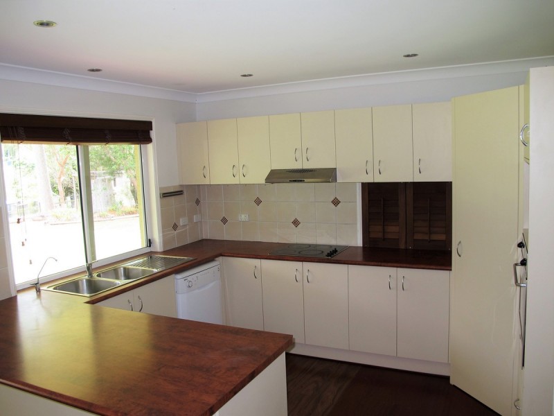 12 Arthur Payne Court, Worongary QLD 4213