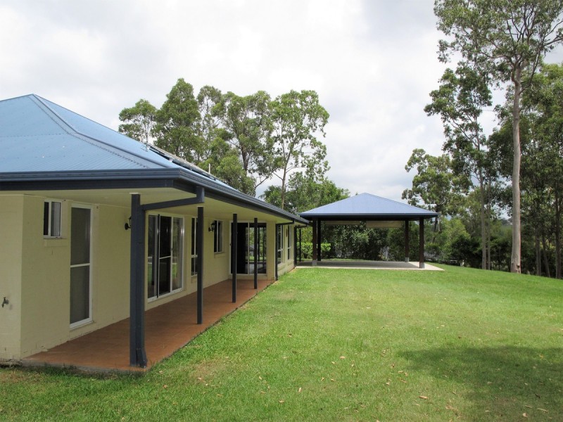 12 Arthur Payne Court, Worongary QLD 4213