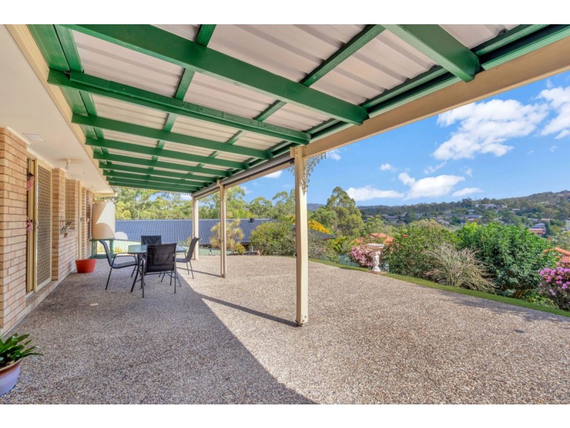 4 Sevenoaks Court, Worongary QLD 4213