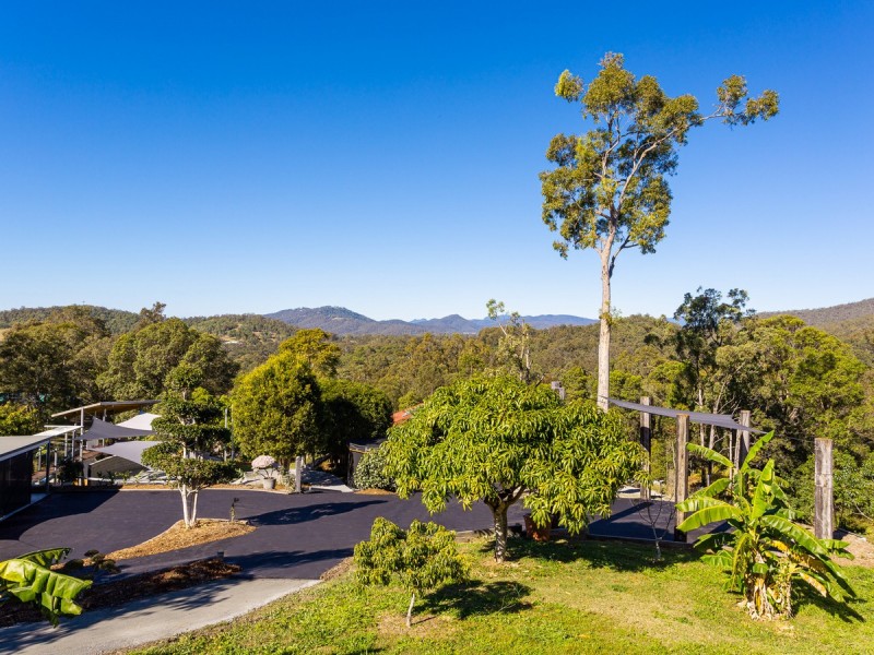 6-8 Parma Court, Mount Nathan QLD 4211