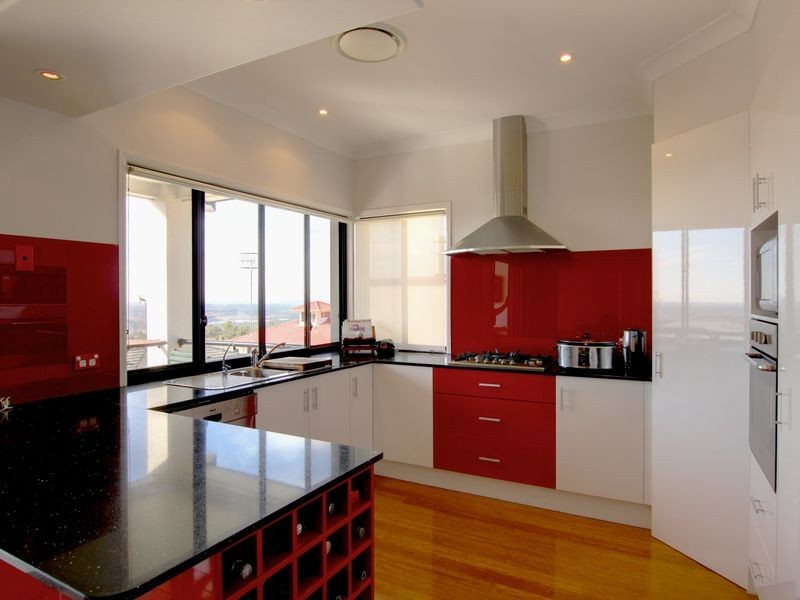 5 Chevron Rise, Highland Park QLD 4211