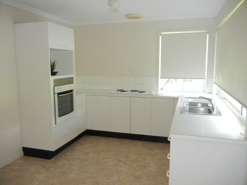 20 Murev Way, Carrara QLD 4211