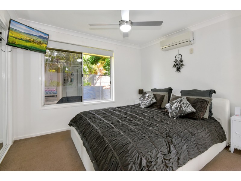 28 Michelmore Road, Carrara QLD 4211