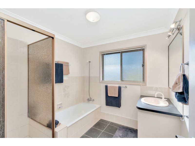 17 Gershwin Court, Nerang QLD 4211